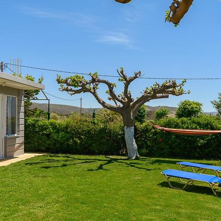 Petrakis Afrathias Garden House Villa Kalamaki  Ngoại thất bức ảnh