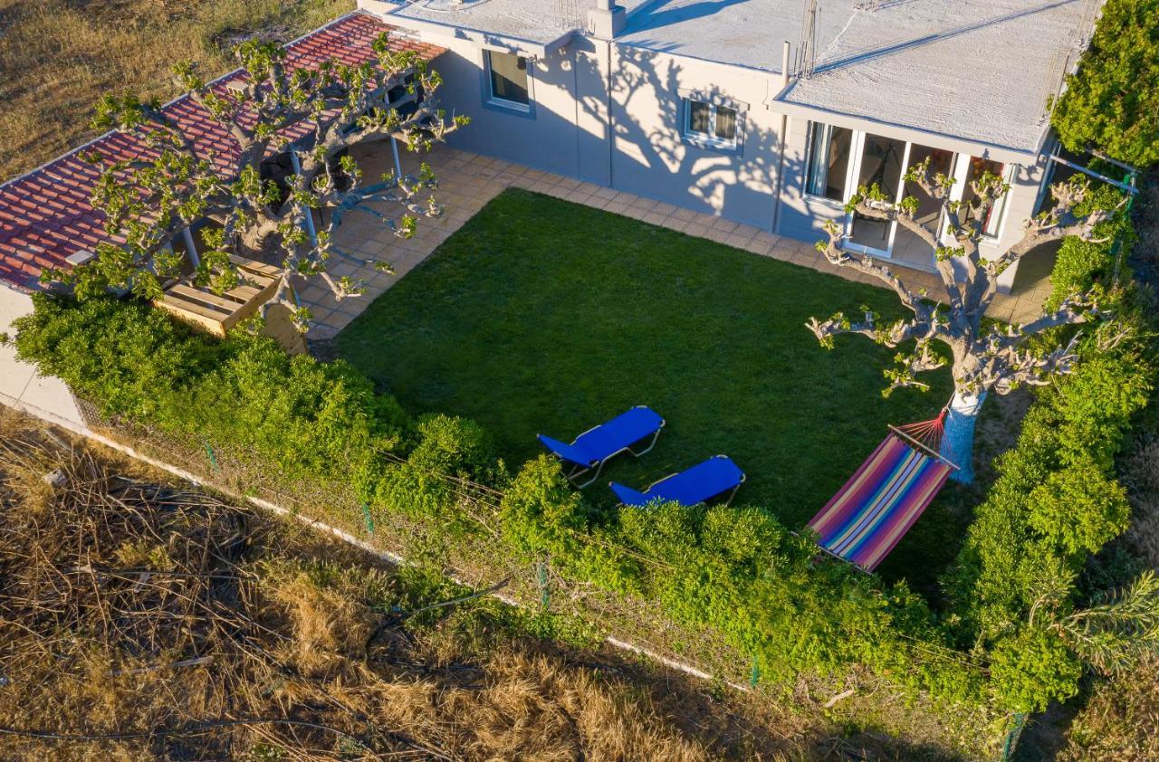 Petrakis Afrathias Garden House Villa Kalamaki  Ngoại thất bức ảnh